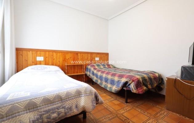 Resale - Apartment / flat - Torrevieja - Playa del Cura