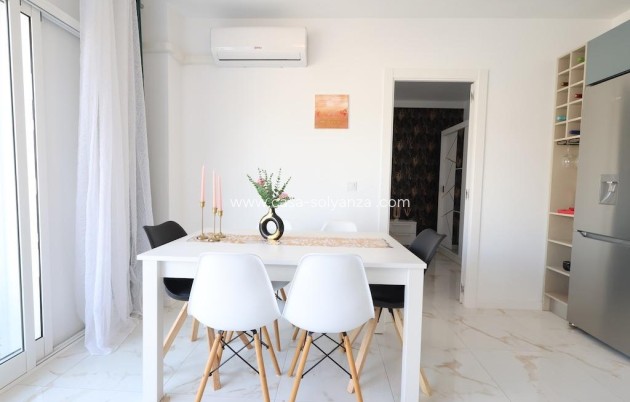 Resale - Apartment / flat - Torrevieja - Costa Blanca