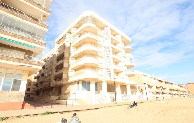 Resale - Apartment / flat - Torrevieja - Costa Blanca