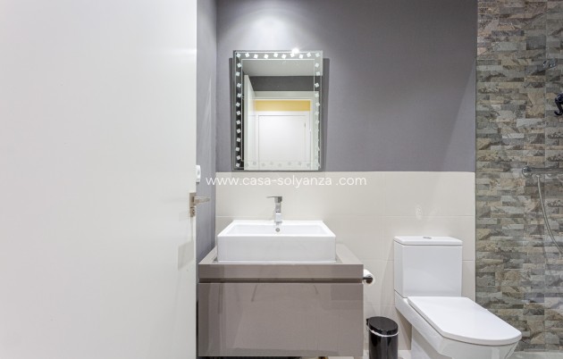 Resale - Apartment / flat - Orihuela Costa - Costa Blanca