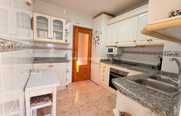 Resale - Apartment / flat - Torrevieja - Acequion