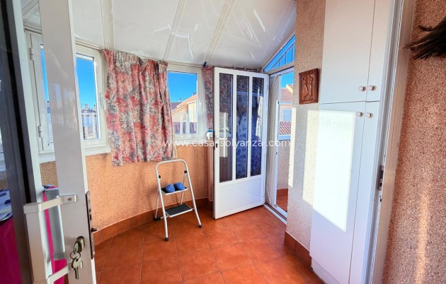 Resale - Apartment / flat - Torrevieja - Acequion