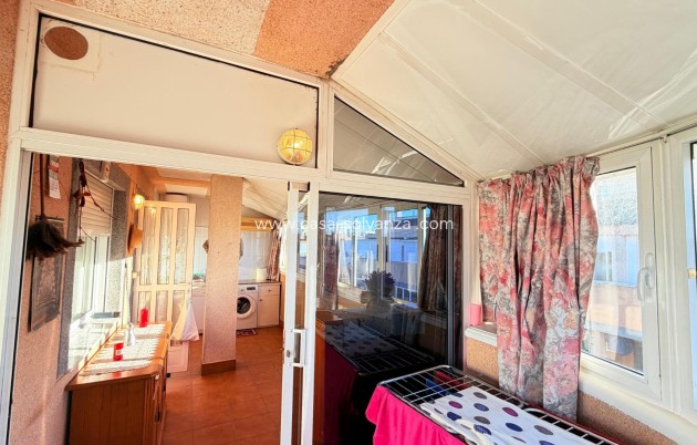 Resale - Apartment / flat - Torrevieja - Acequion