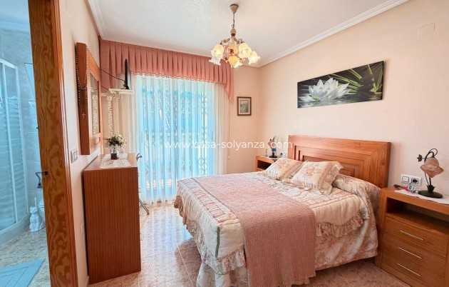Resale - Apartment / flat - Torrevieja - Acequion