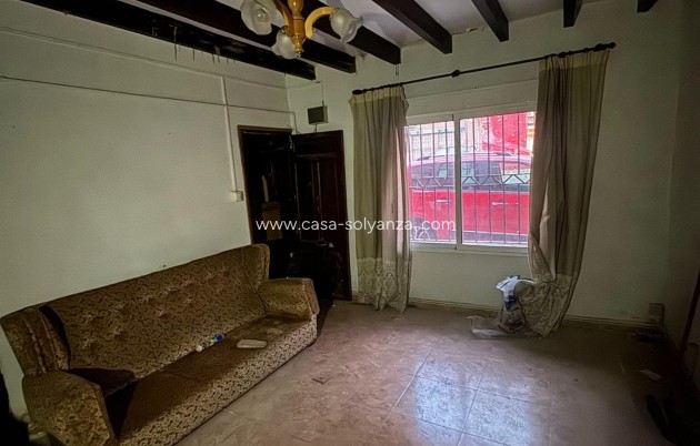 Resale - Townhouse - Orihuela - Orihuela Ciudad