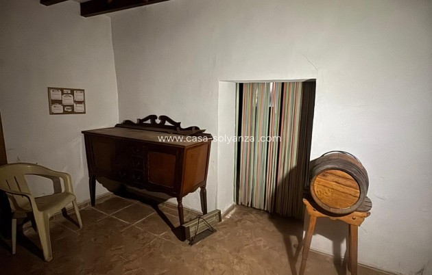 Resale - Townhouse - Orihuela - Orihuela Ciudad