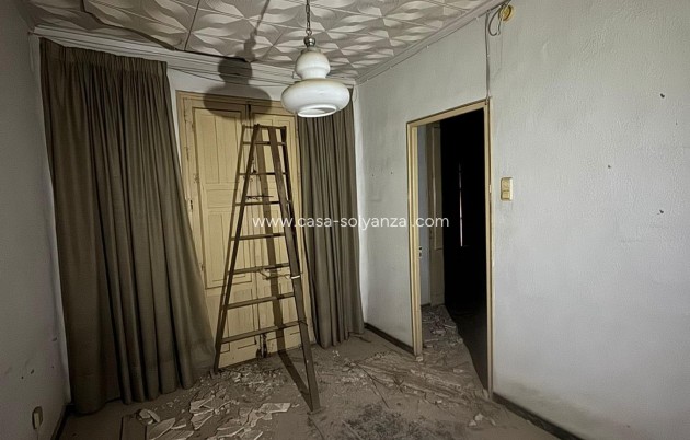 Resale - Townhouse - Orihuela - Orihuela Ciudad