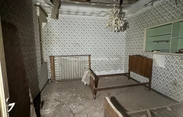 Resale - Townhouse - Orihuela - Orihuela Ciudad