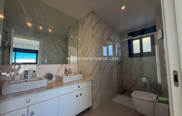 Reventa - Villa - San Miguel de Salinas - Bellavista