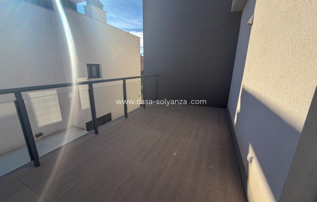 Reventa - Villa - San Miguel de Salinas - Bellavista