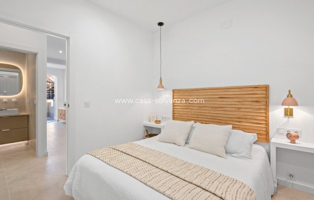 Resale - Bungalow - Torrevieja - Costa Blanca