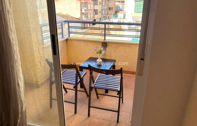 Resale - Apartment / flat - Torrevieja - Center