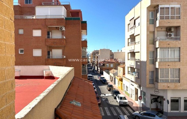 Resale - Apartment / flat - Torrevieja - Center