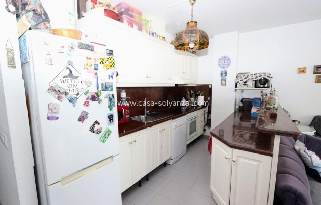 Resale - Apartment / flat - Torrevieja - Playa Flamenca