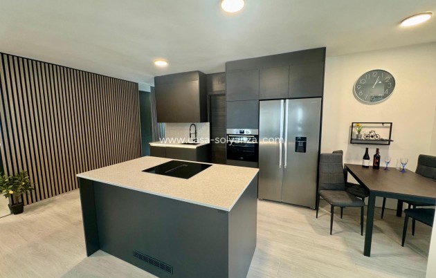 Resale - Apartment / flat - Torrevieja - CLUB NAUTICO TORREVIEJA