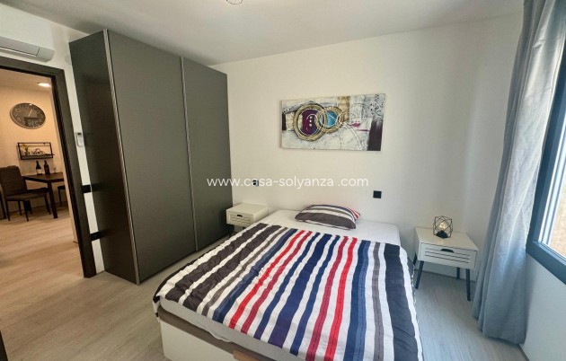 Resale - Apartment / flat - Torrevieja - CLUB NAUTICO TORREVIEJA