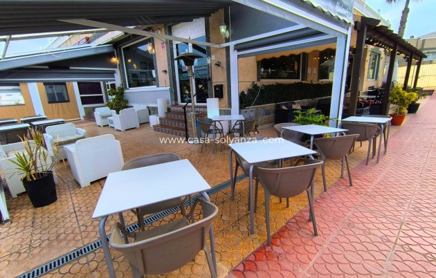 Revente - Commercial - Villamartin - Villamartín