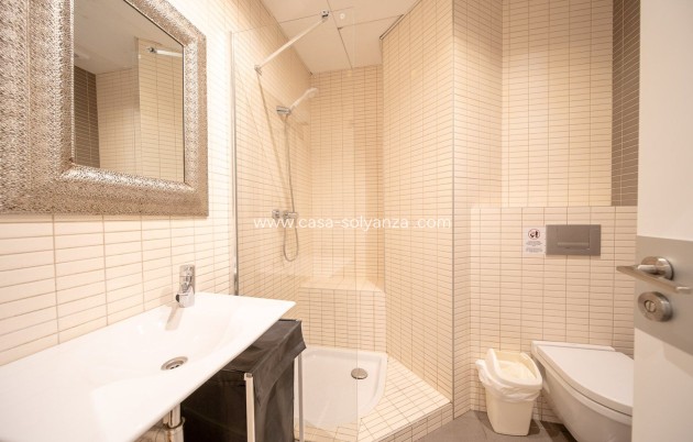 Herverkoop - Appartement / flat - Alicante