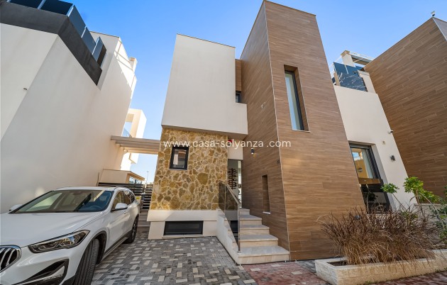 Resale - Villa - Orihuela Costa - Lomas De Cabo Roig