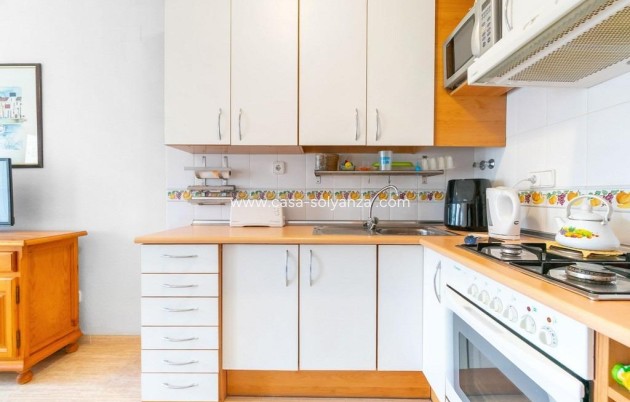 Resale - Apartment / flat - Orihuela Costa - Aguamarina