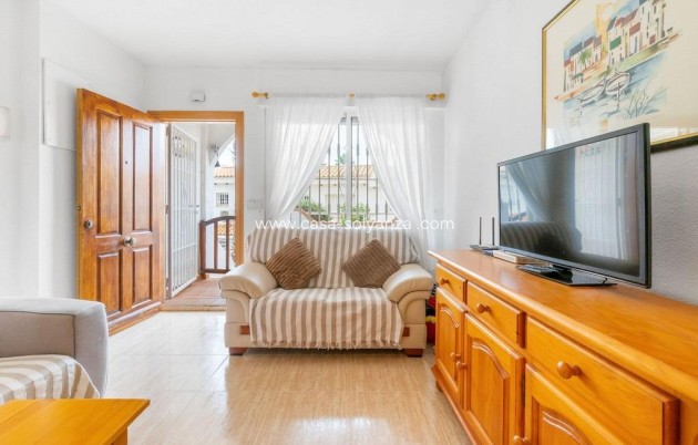 Resale - Apartment / flat - Orihuela Costa - Aguamarina