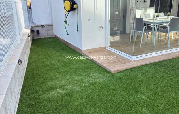 Resale - Apartment / flat - Villamartin - Costa Blanca