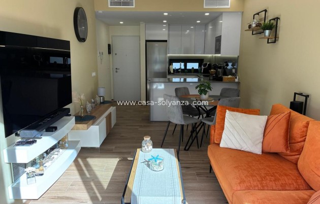 Resale - Apartment / flat - Villamartin - Costa Blanca