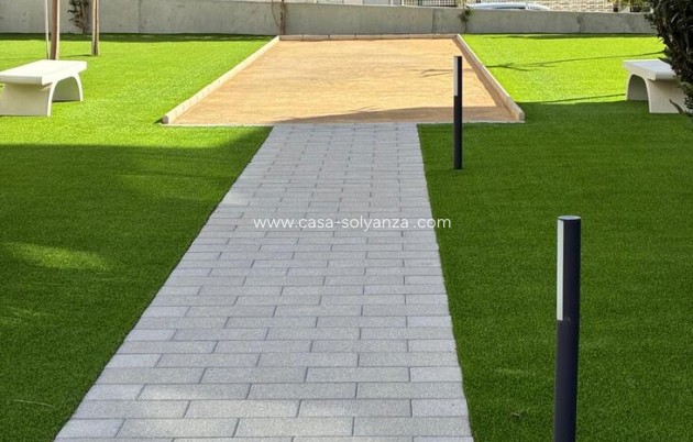 Resale - Apartment / flat - Villamartin - Costa Blanca