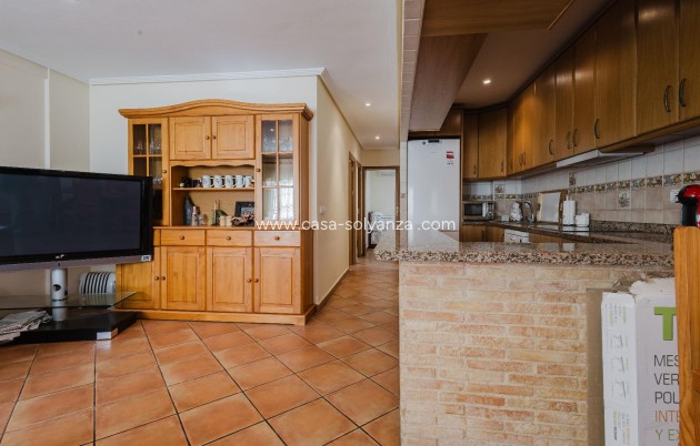 Resale - Bungalow - Torrevieja - Costa Blanca