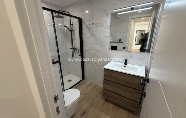 Resale - Apartment / flat - Torrevieja - Costa Blanca