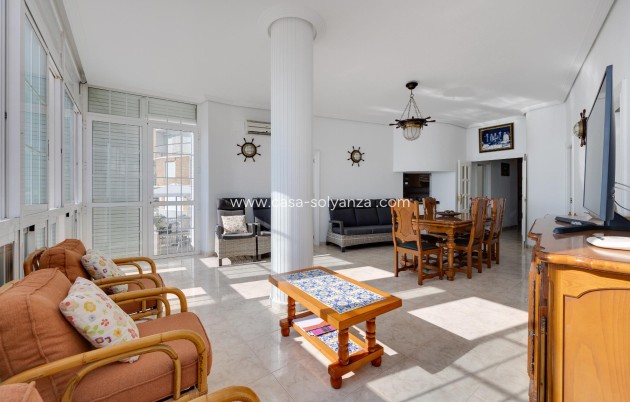 Resale - Apartment / flat - Torrevieja - Costa Blanca