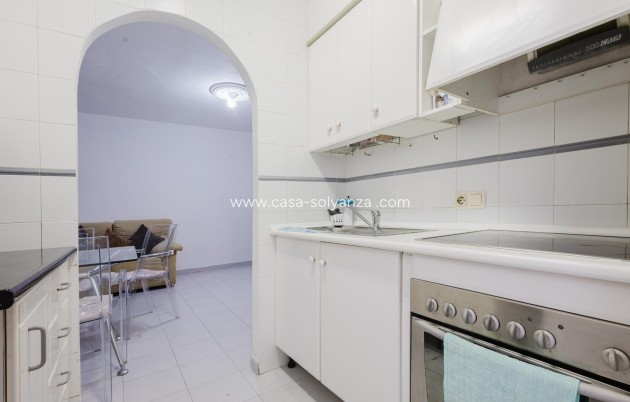 Resale - Apartment / flat - Torrevieja - Costa Blanca