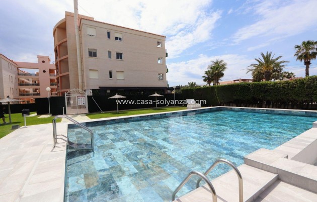 Resale - Apartment / flat - Torrevieja - Costa Blanca