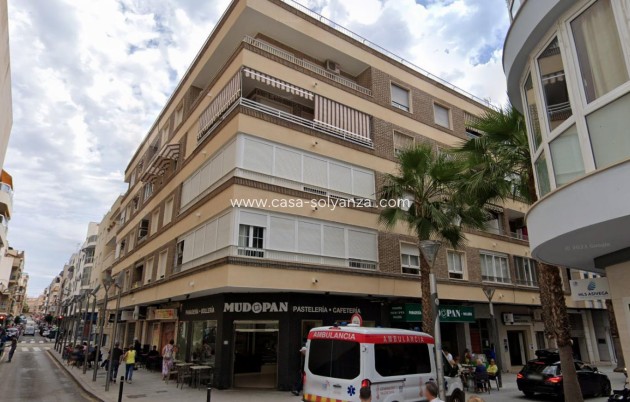 Resale - Apartment / flat - Torrevieja - Costa Blanca