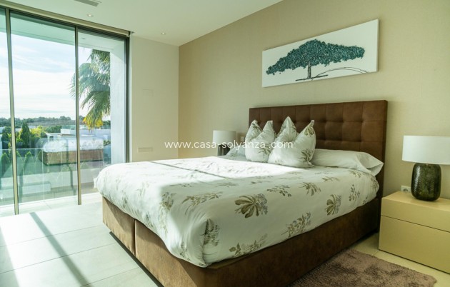 Resale - Villa - Orihuela Costa - Costa Blanca