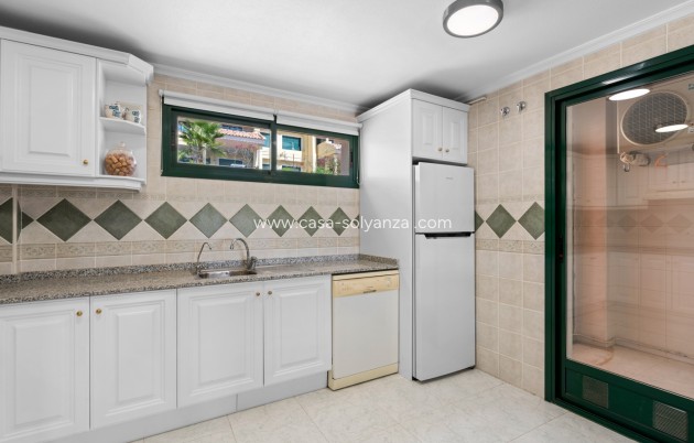 Resale - Apartment / flat - Dehesa De Campoamor - Costa Blanca