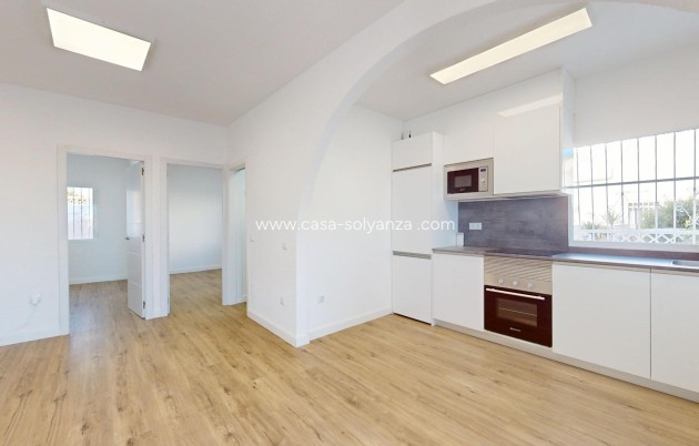 Resale - Bungalow - San Miguel de Salinas - Inland