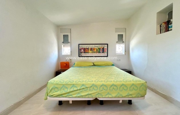 Resale - Villa - Orihuela Costa - Costa Blanca