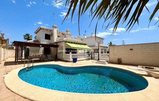 Resale - Villa - Orihuela Costa - Costa Blanca