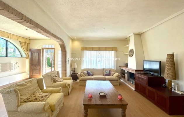 Resale - Villa - Orihuela Costa - Costa Blanca