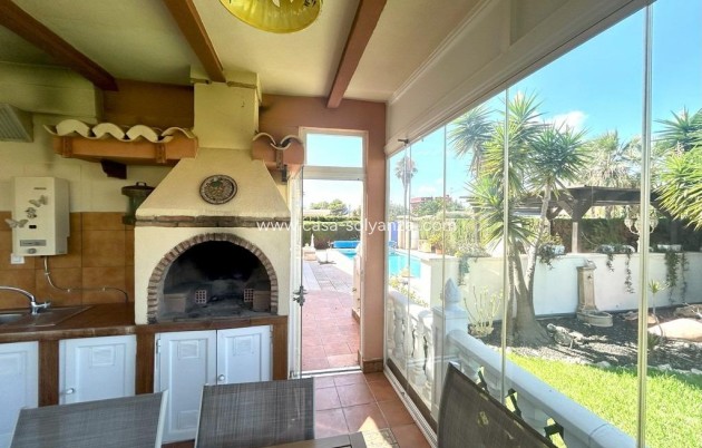 Resale - Villa - Orihuela Costa - Costa Blanca
