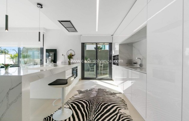 Resale - Villa - Orihuela Costa - Costa Blanca