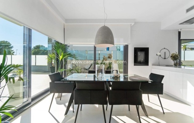 Resale - Villa - Orihuela Costa - Costa Blanca