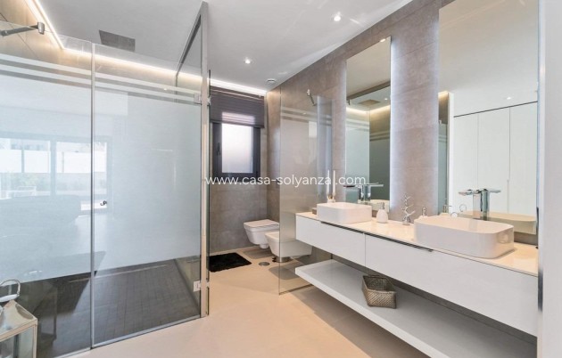 Resale - Villa - Orihuela Costa - Costa Blanca