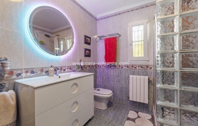 Resale - Villa - Torrevieja - Costa Blanca