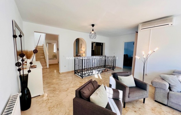Resale - Villa - Orihuela Costa - Costa Blanca
