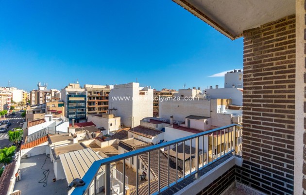 Resale - Apartment / flat - Torrevieja - Costa Blanca
