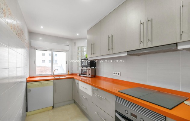 Resale - Apartment / flat - Torrevieja - Costa Blanca