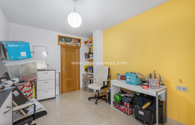 Resale - Apartment / flat - Torrevieja - Costa Blanca