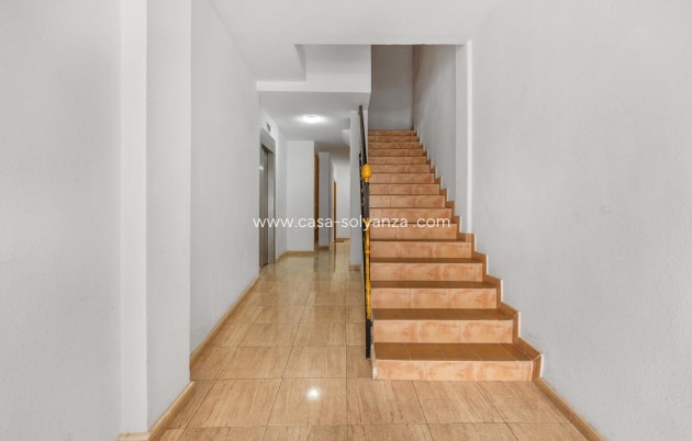 Resale - Apartment / flat - Torrevieja - Costa Blanca